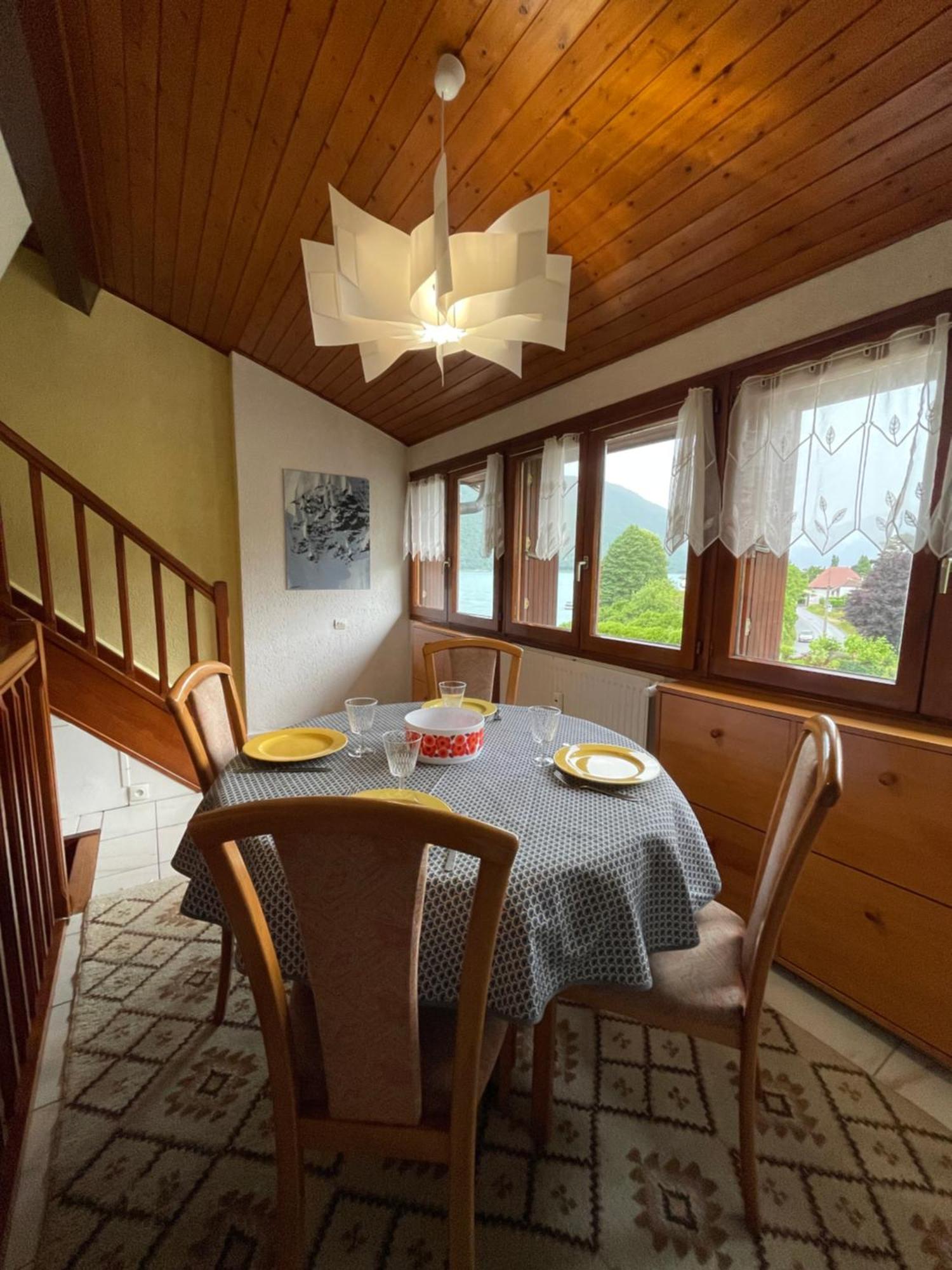 Rare 2 Bedroom With Private Beach On Lake Annecy Doussard Extérieur photo